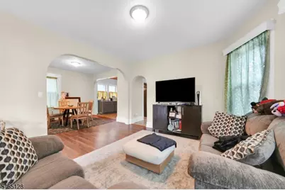42 N Willow St, Montclair, NJ 07042 - Photo 15
