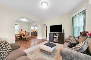 42 N Willow St, Montclair, NJ 07042 - Photo 15