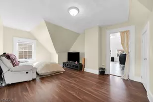42 N Willow St, Montclair, NJ 07042 - Photo 27