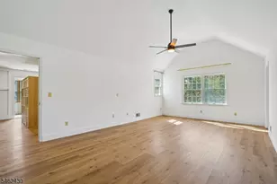 14 Eagle Dr, Raritan Township, NJ 08551 - Photo 21