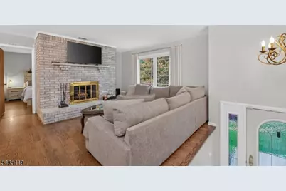 21 Alexandra Rd, Roxbury Township, NJ 07850 - Photo 3