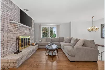 21 Alexandra Rd, Roxbury Township, NJ 07850 - Photo 5