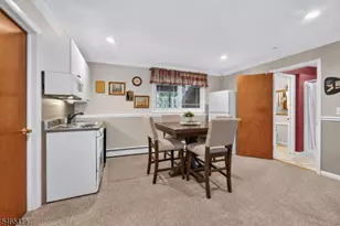 21 Alexandra Rd, Roxbury Township, NJ 07850 - Photo 27