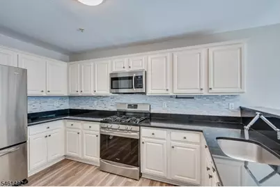 1092 Shadowlawn Dr, Green Brook Township, NJ 08812 - Photo 13