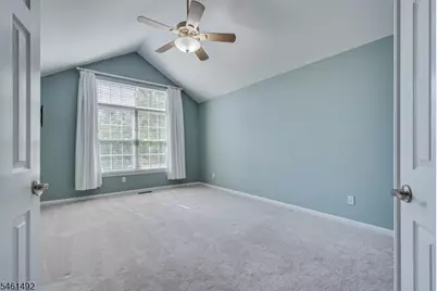 1092 Shadowlawn Dr, Green Brook Township, NJ 08812 - Photo 19