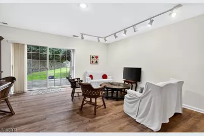 6 Palmer Ct, Florham Park, NJ 07932 - Photo 35