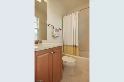 6 Carillon Cir, Livingston, NJ 07039 - Photo 11