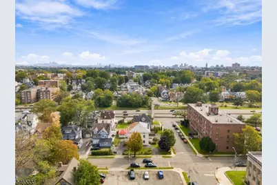 72 N Munn Ave, East Orange, NJ 07017 - Photo 5