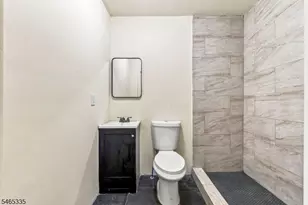 72 N Munn Ave, East Orange, NJ 07017 - Photo 7
