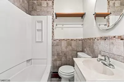 72 N Munn Ave, East Orange, NJ 07017 - Photo 21