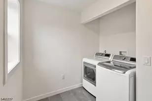 90 Hillside Ave, Springfield, NJ 07081 - Photo 23