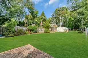 23 Evergreen Ave, Springfield, NJ 07081 - Photo 31