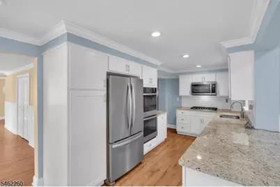 23 Evergreen Ave, Springfield, NJ 07081 - Photo 13