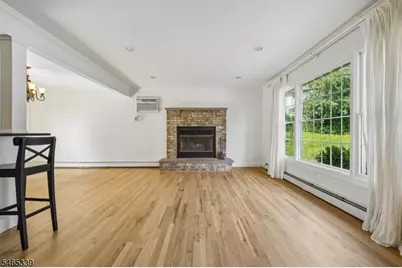 38 Serafin Pl, Glen Rock, NJ 07452 - Photo 5