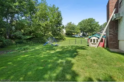38 Serafin Pl, Glen Rock, NJ 07452 - Photo 21
