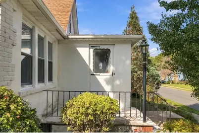 401 Lafayette St, Hackettstown, NJ 07840 - Photo 3