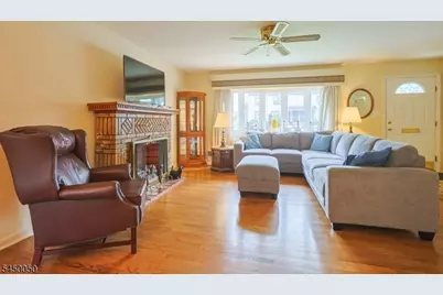 286 Pershing Rd, Clifton, NJ 07013 - Photo 3