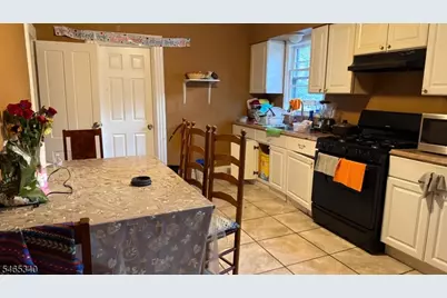 3 Myrtle Ave, North Plainfield, NJ 07060 - Photo 9