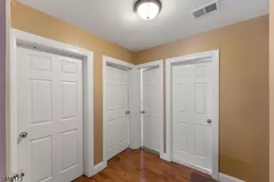 20 Hillside Rd, Elizabeth, NJ 07208 - Photo 25