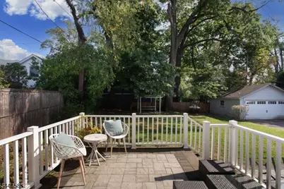 8 Franklin Pl, Montclair Twp., NJ 07042 - Photo 31