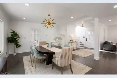 8 Franklin Pl, Montclair Twp., NJ 07042 - Photo 7