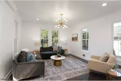 8 Franklin Pl, Montclair Twp., NJ 07042 - Photo 5