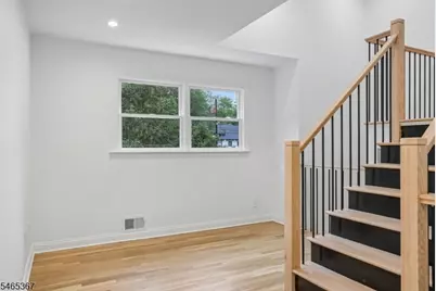 38 Billingsley Dr, Livingston, NJ 07039 - Photo 19