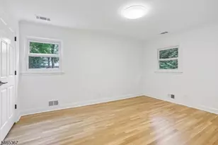 38 Billingsley Dr, Livingston, NJ 07039 - Photo 47