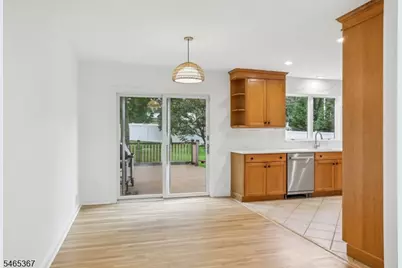 38 Billingsley Dr, Livingston, NJ 07039 - Photo 17