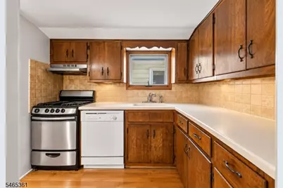 297 Lakeview Ave #2, Clifton, NJ 07011 - Photo 3