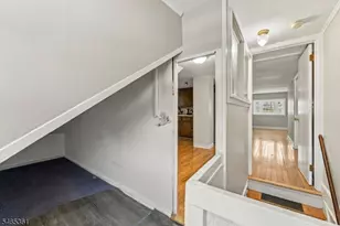 297 Lakeview Ave, Clifton, NJ 07011 - Photo 5