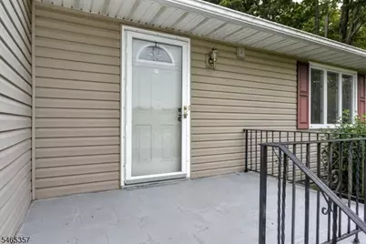 19 Dogwood Dr, Newton, NJ 07860 - Photo 3