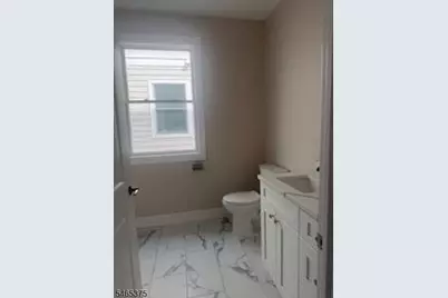 506 Union Blvd Unit 2A #6, Totowa, NJ 07512 - Photo 3