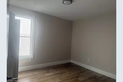 506 Union Blvd Unit 2A #6, Totowa, NJ 07512 - Photo 5