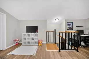 732 Edpas Rd, New Brunswick, NJ 08901 - Photo 39
