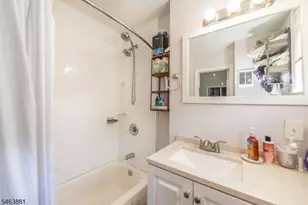 3009 Tremley Point Rd, Linden, NJ 07036 - Photo 19