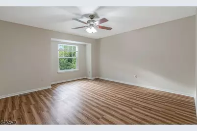 293 Greenfield Rd, Bridgewater, NJ 08807 - Photo 21