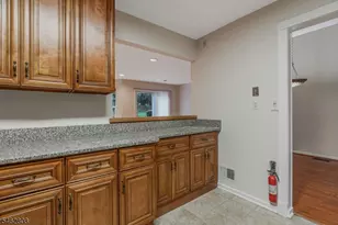 293 Greenfield Rd, Bridgewater, NJ 08807 - Photo 7