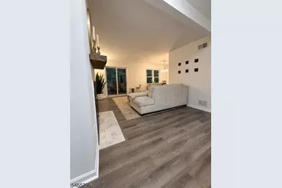 34 Loantaka Way U- #E, Madison, NJ 07940 - Photo 5
