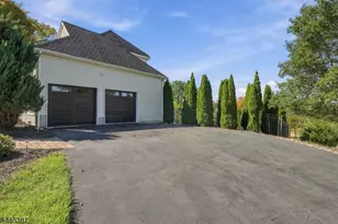 4 Brecia Ct, Andover Township, NJ 07848 - Photo 5