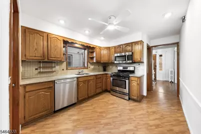 710 Emerson Ave, Elizabeth, NJ 07208 - Photo 7