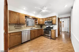 710 Emerson Ave, Elizabeth, NJ 07208 - Photo 7