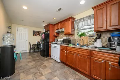 294 Orange St, Newark, NJ 07103 - Photo 23