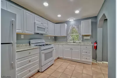 47 Court St #2, Flemington, NJ 08822 - Photo 7