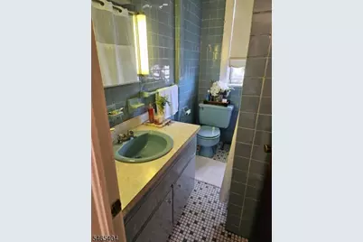 307 Sussex St, Paterson, NJ 07503 - Photo 11