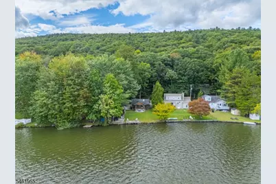 207 Bearfort Rd, West Milford, NJ 07480 - Photo 15