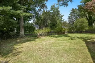 65 Springbrook Rd, Livingston, NJ 07039 - Photo 13