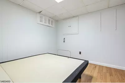 65 Springbrook Rd, Livingston, NJ 07039 - Photo 23