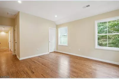 61 Madison St, Morristown, NJ 07960 - Photo 13