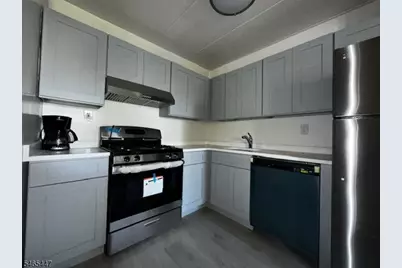 77 Prospect Ave #i, Hackensack, NJ 07601 - Photo 9